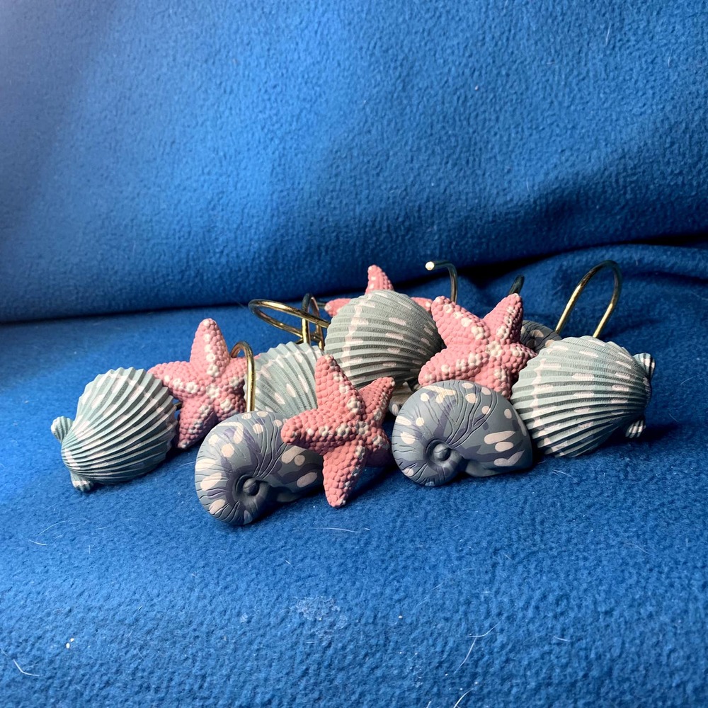 Shells and Stars Shower Hooks Pink and Blue